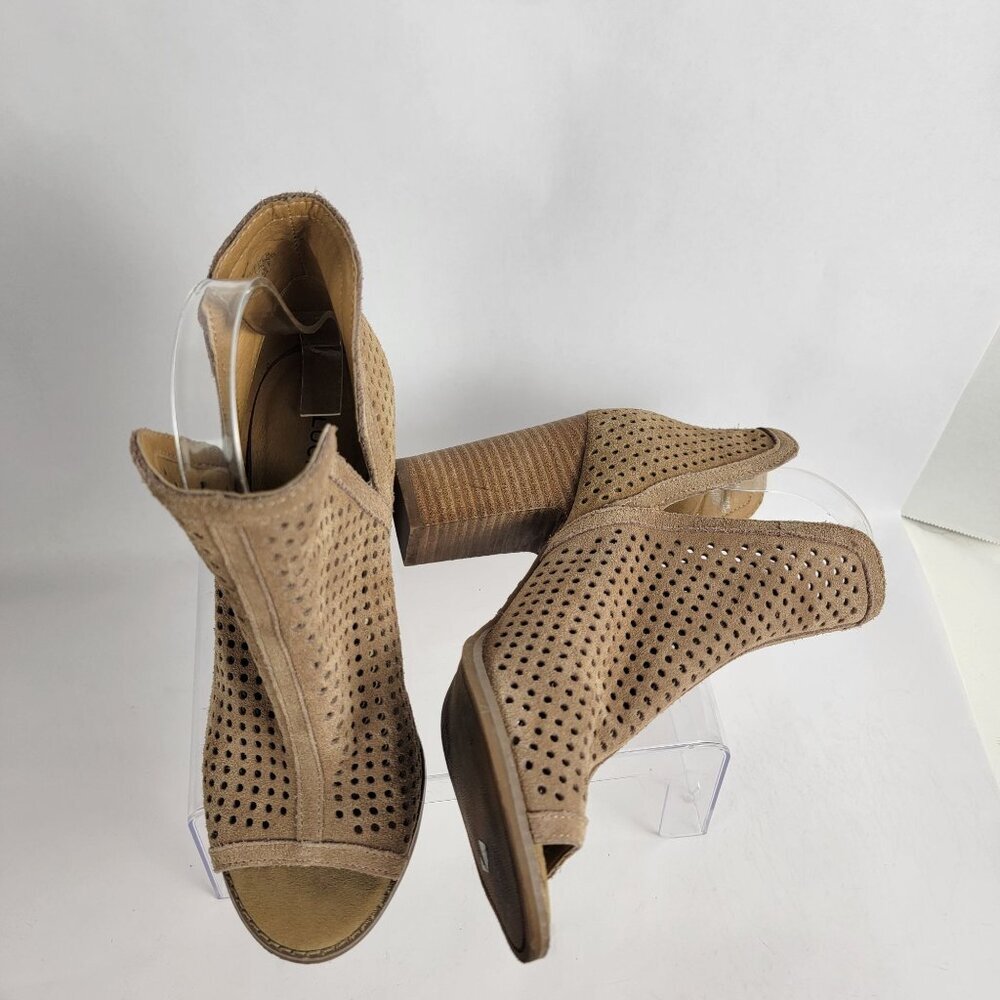 Lucky Brand Larise Womens 7 Perforated Suede Slit Notched Booties Tan Peep‎ Toe - Picture 5 of 13